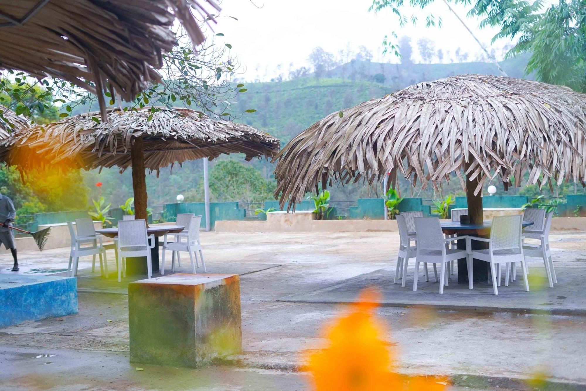 Ceylon Happy Laugh - Ella Hostel Exterior foto