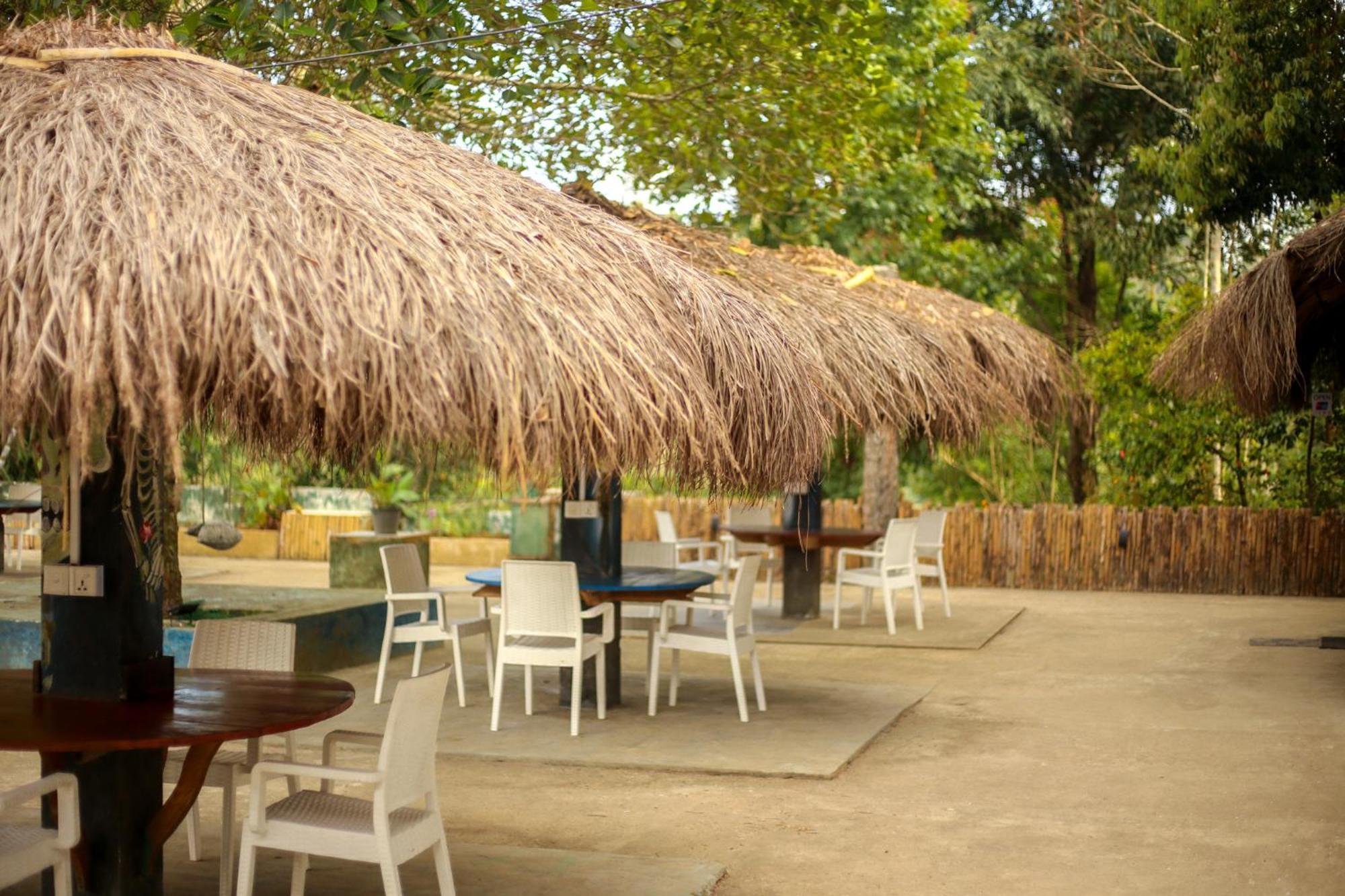 Ceylon Happy Laugh - Ella Hostel Exterior foto